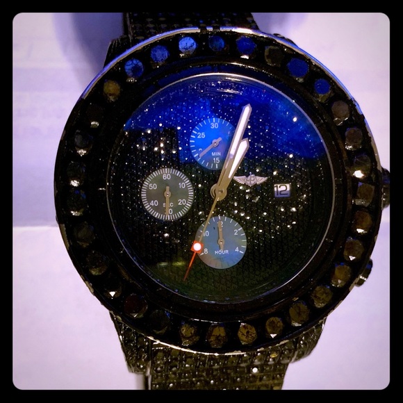 Custom Black Diamond Super Avenger Breitling watch - Picture 1 of 7